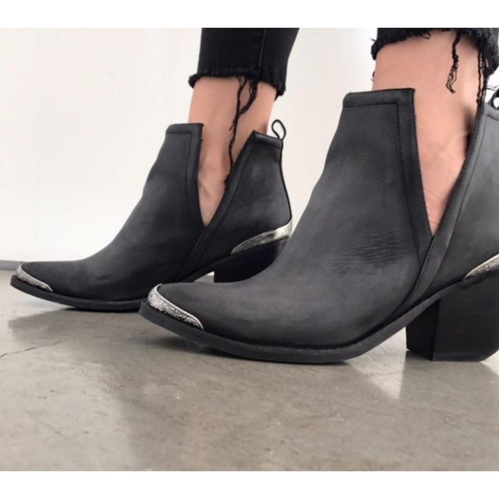 Jeffrey Campbell Cromwell Distressed Leather Boots